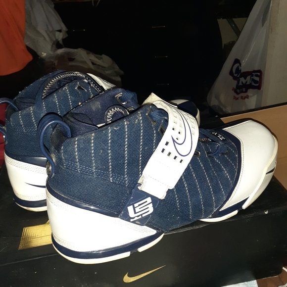 Labron yankee Addition - Picture 1 of 1
